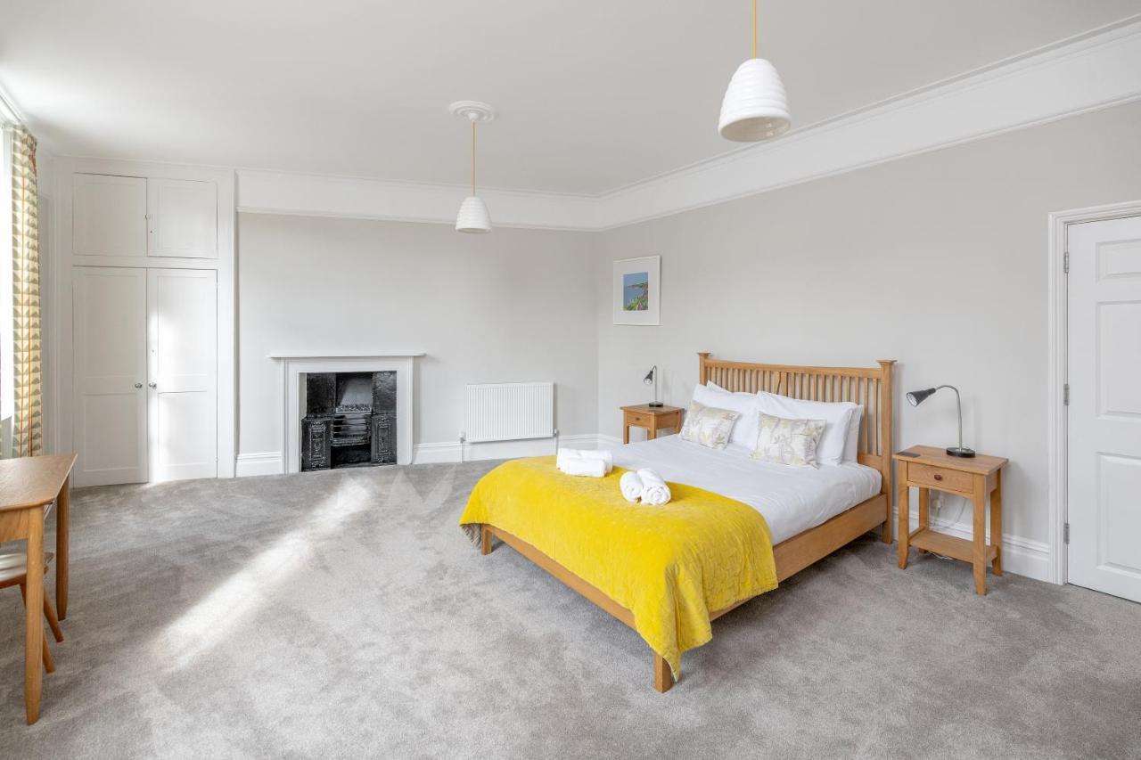 Spacious Maisonette With Parking - 10 Mins Walk From Bath Abbey - 2 Bed & 2 Бат Екстер'єр фото