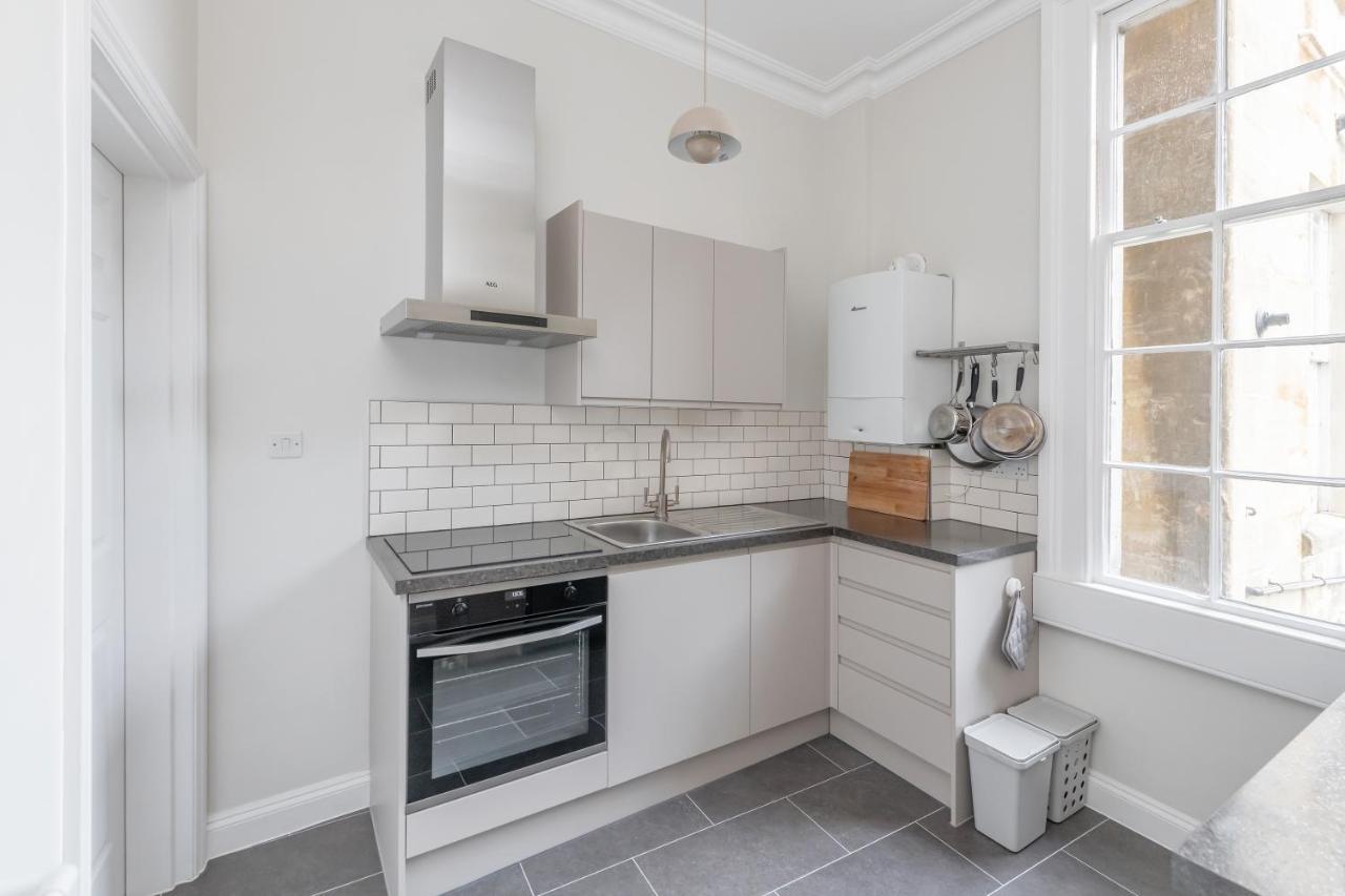 Spacious Maisonette With Parking - 10 Mins Walk From Bath Abbey - 2 Bed & 2 Бат Екстер'єр фото
